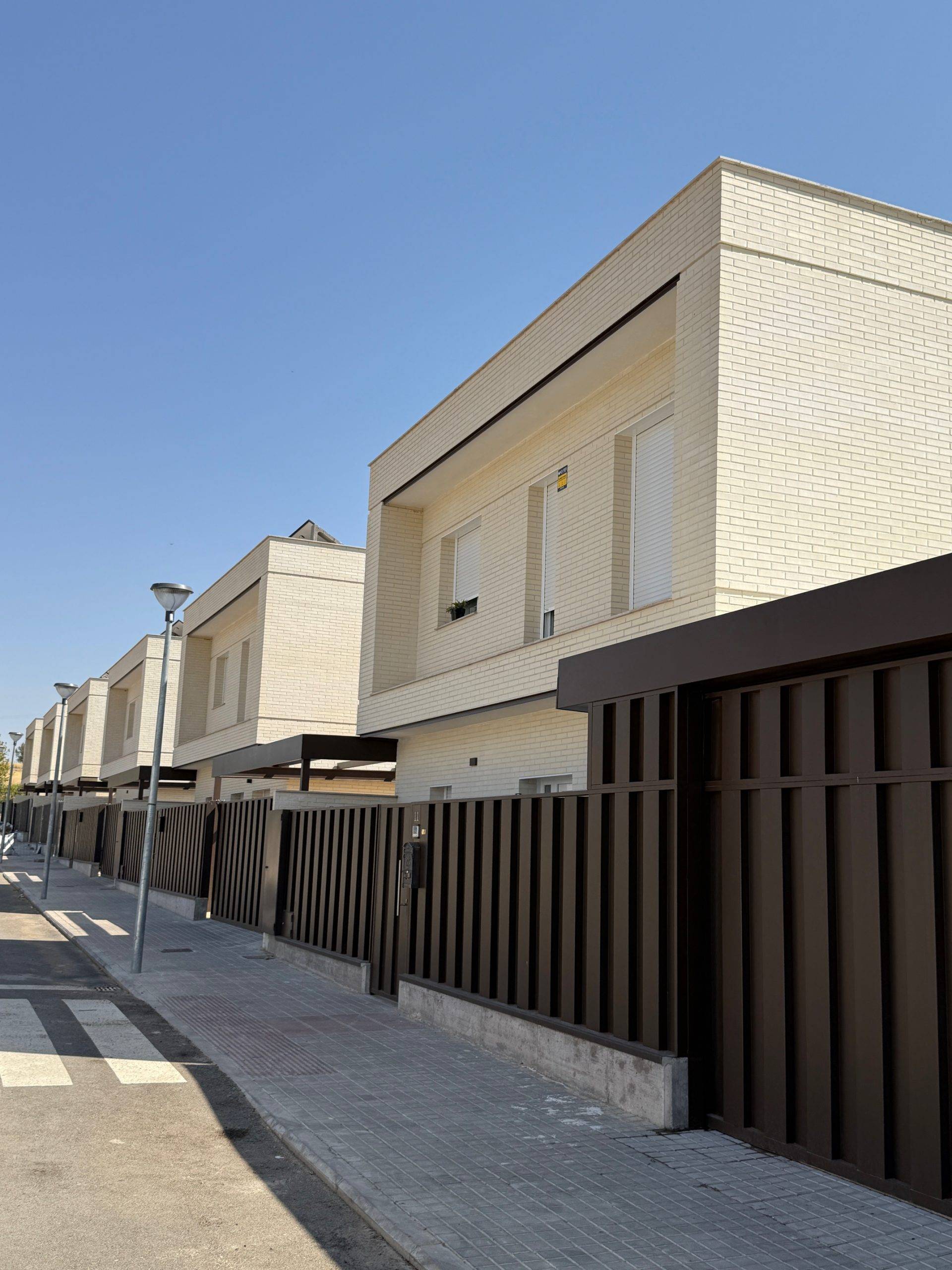 Lemon homes